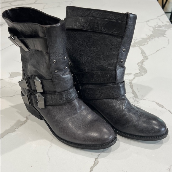 B Makowski Shoes - B. Makowsky Dark Gray Leather Moto Boots Womens Size 7.5